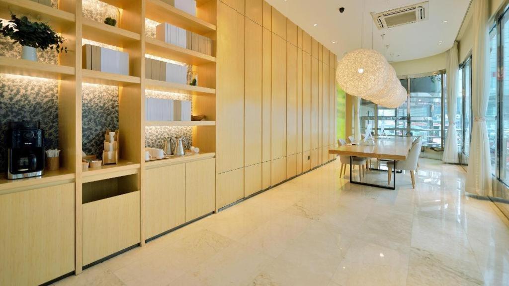 Ji Hotel Tianjin Binjiangdao Екстер'єр фото